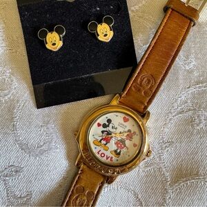 Vintage Lorus Musical Quartz Mickey & Minnie Mouse Wristwatch And Earrings